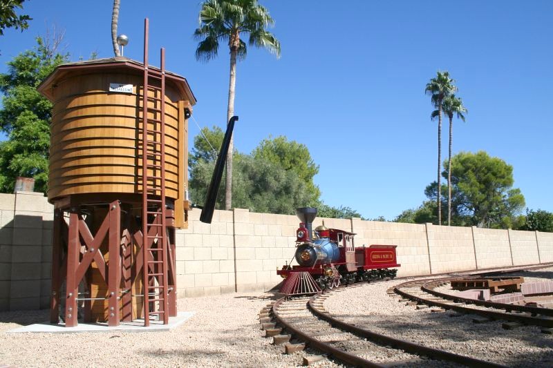 Phoenix approaching watertank