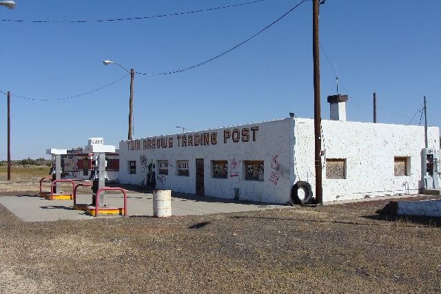 Twin Arrows Trading Post