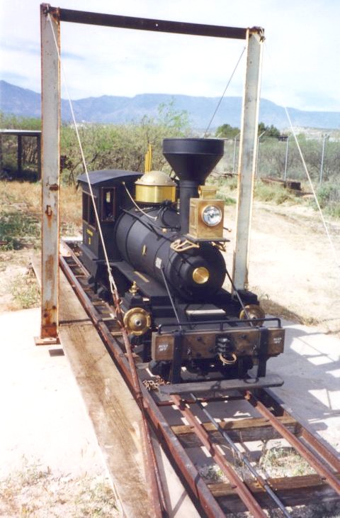 Logging engine on the turntable