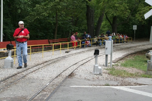 Loading Benches